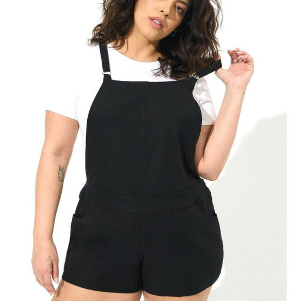 New Torrid 2 (2X 18/20) Black Stretch‎ Linen Blend 4" Inseam Shortall Overalls